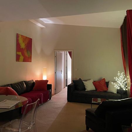 52 Clichy Bed & Breakfast - Chambre D'Hotes Париж Экстерьер фото