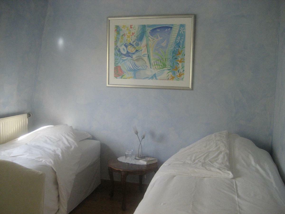 52 Clichy Bed & Breakfast - Chambre D'Hotes Париж Экстерьер фото